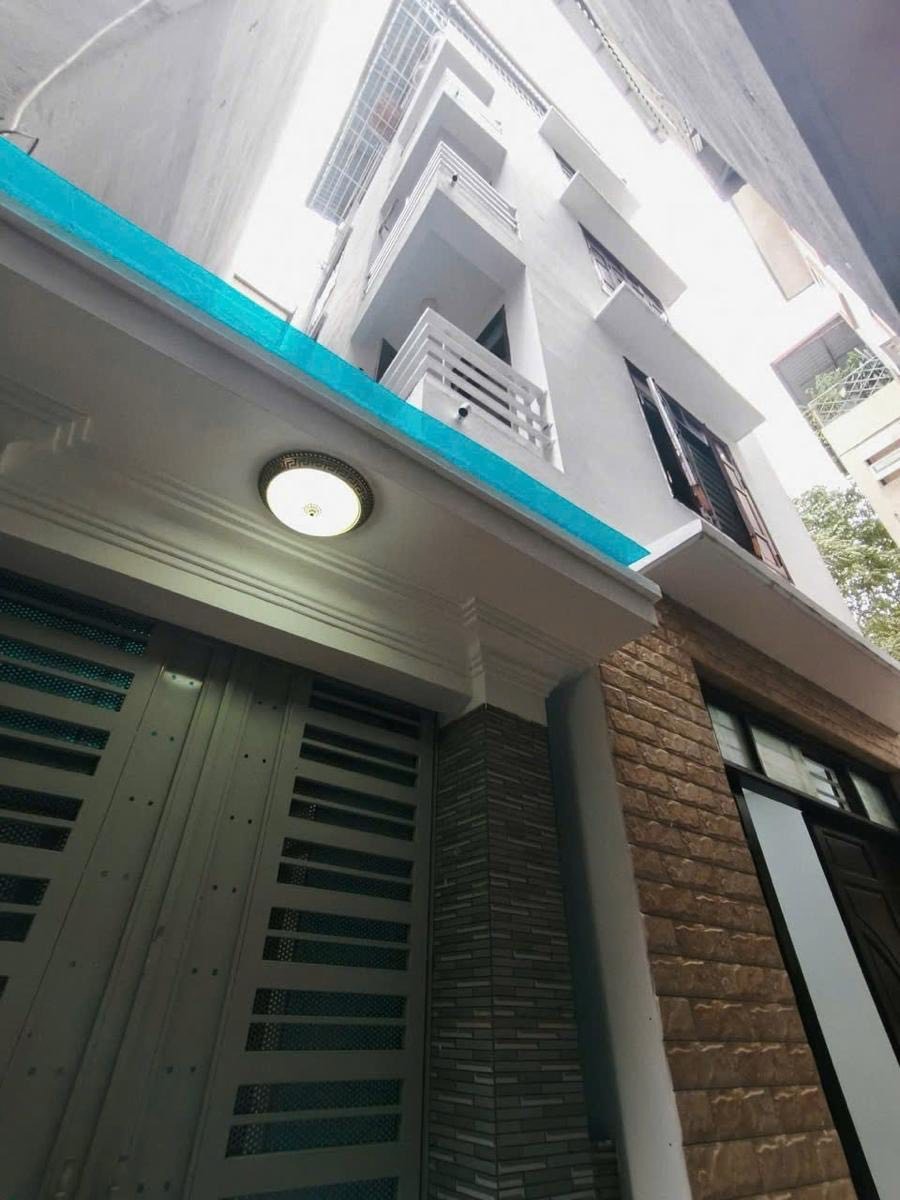 Hoàng Hoa Thám - 5 Tầng, 49m² - Lô Góc 2 Mặt Thoáng - 8.5 tỷ