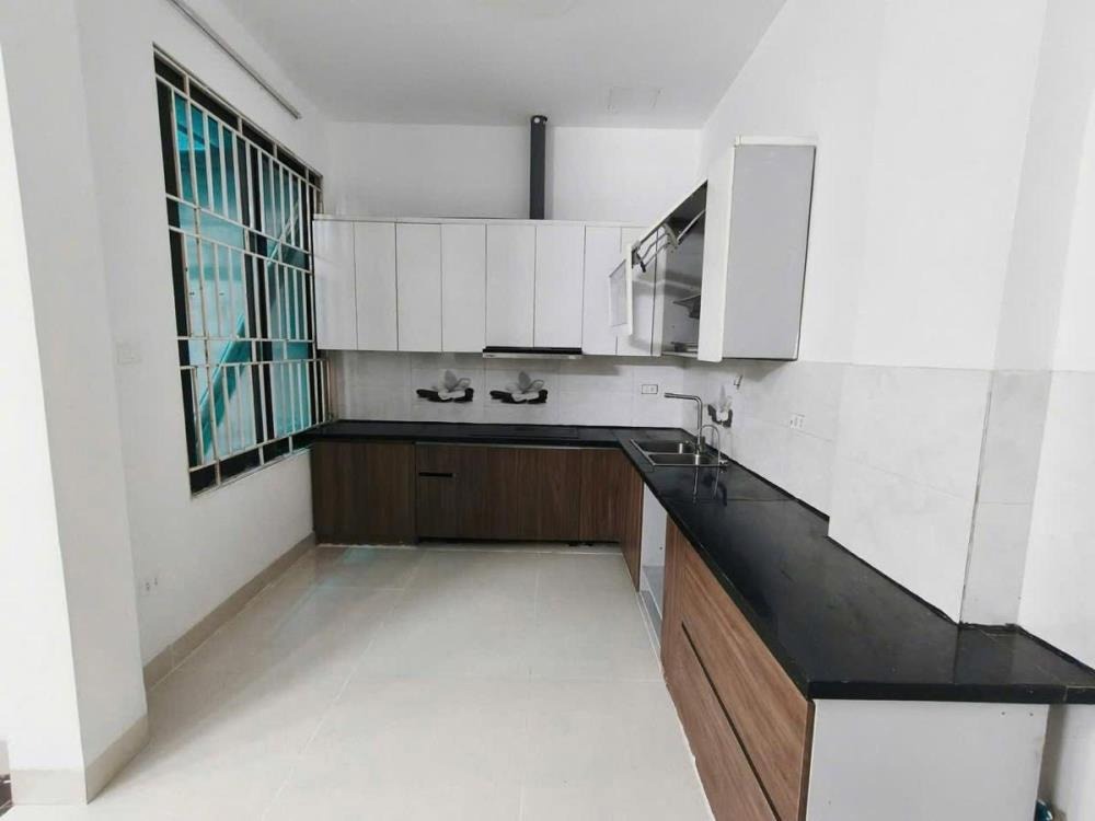 Hoàng Hoa Thám - 5 Tầng, 49m² - Lô Góc 2 Mặt Thoáng - 8.5 tỷ