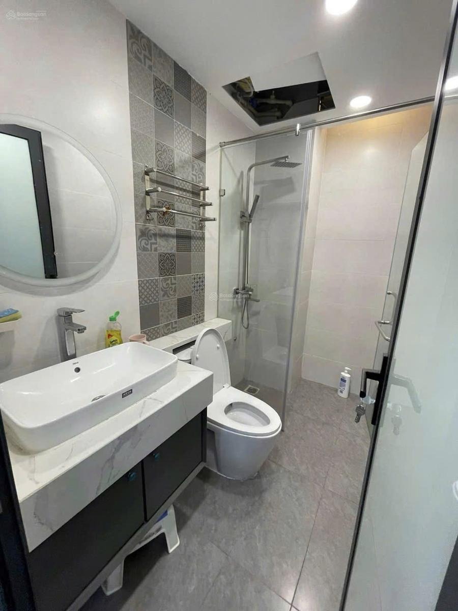 Bán nhà Xuân Đỉnh 5 tầng đẹp, sổ đỏ chính chủ - Giá Tốt