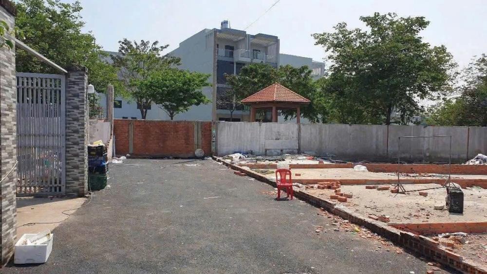 Đất Nền Hóc Môn - 102m2 - Vị Trí Đẹp - Giá 2.9 Tỷ