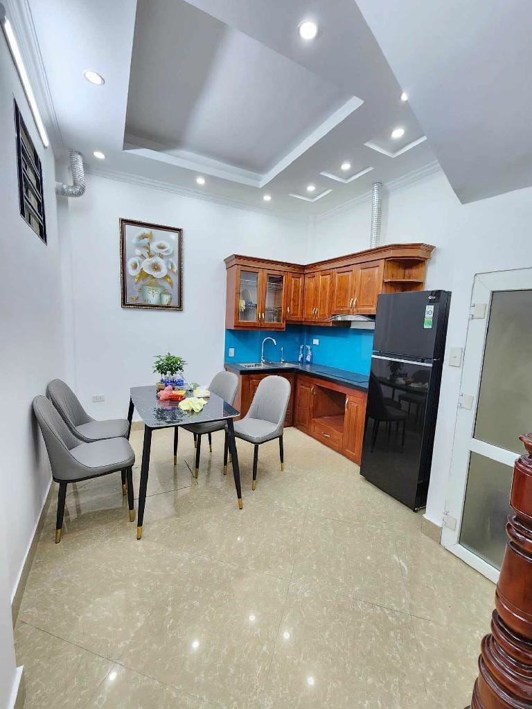 Bán nhà Mỹ Đình góc đẹp, ô tô vào cửa, 12.35 tỷ