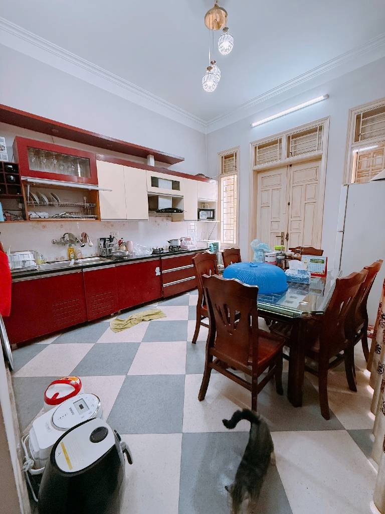 Bán nhà Vân Canh 136m2 4 Tầng, Mặt Tiền 6.5m, Ô Tô Đỗ Cổng - Giá Tốt