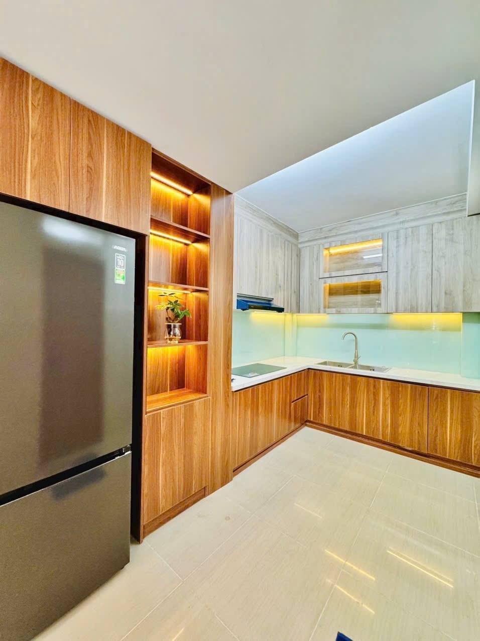 Siêu phẩm 5 Tầng, 2 Mặt Tiền, 40m2 Lê Quang Định - Giá 7.75 Tỷ