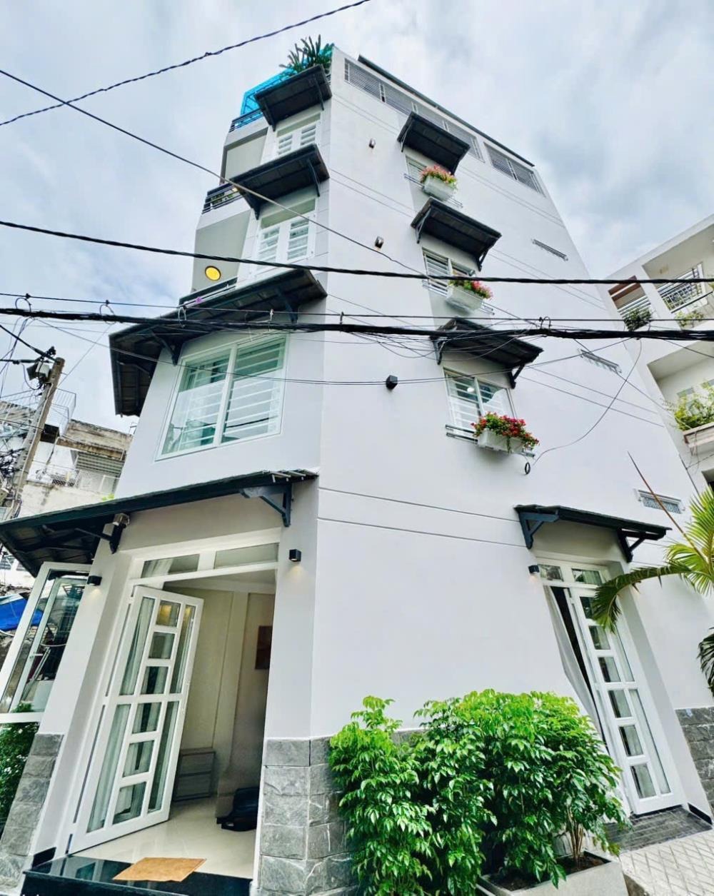 Siêu phẩm 5 Tầng, 2 Mặt Tiền, 40m2 Lê Quang Định - Giá 7.75 Tỷ