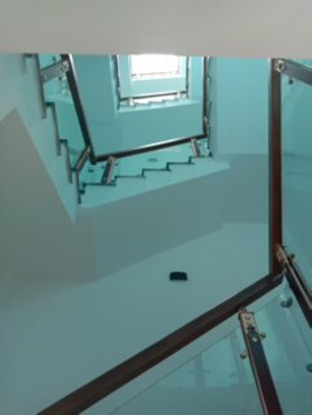 Bán nhà Tây Mỗ 55m2 5 Tầng, Ô Tô Đỗ Cửa, Giá 6.8 Tỷ