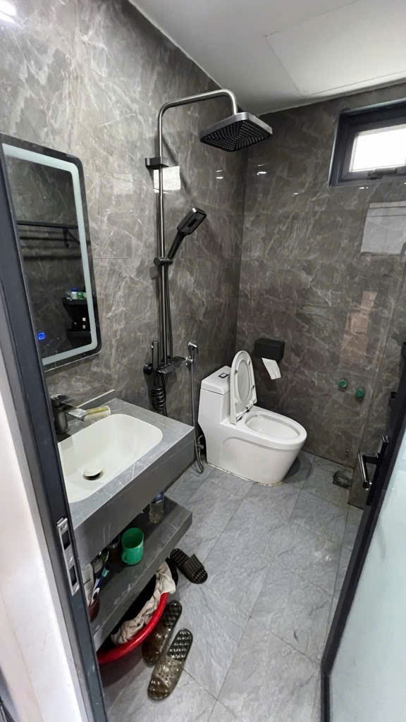 Bán nhà phân lô vỉa hè Hà Đông - Ô tô tránh - MT 5.5m - 7 Tầng - Thang Máy