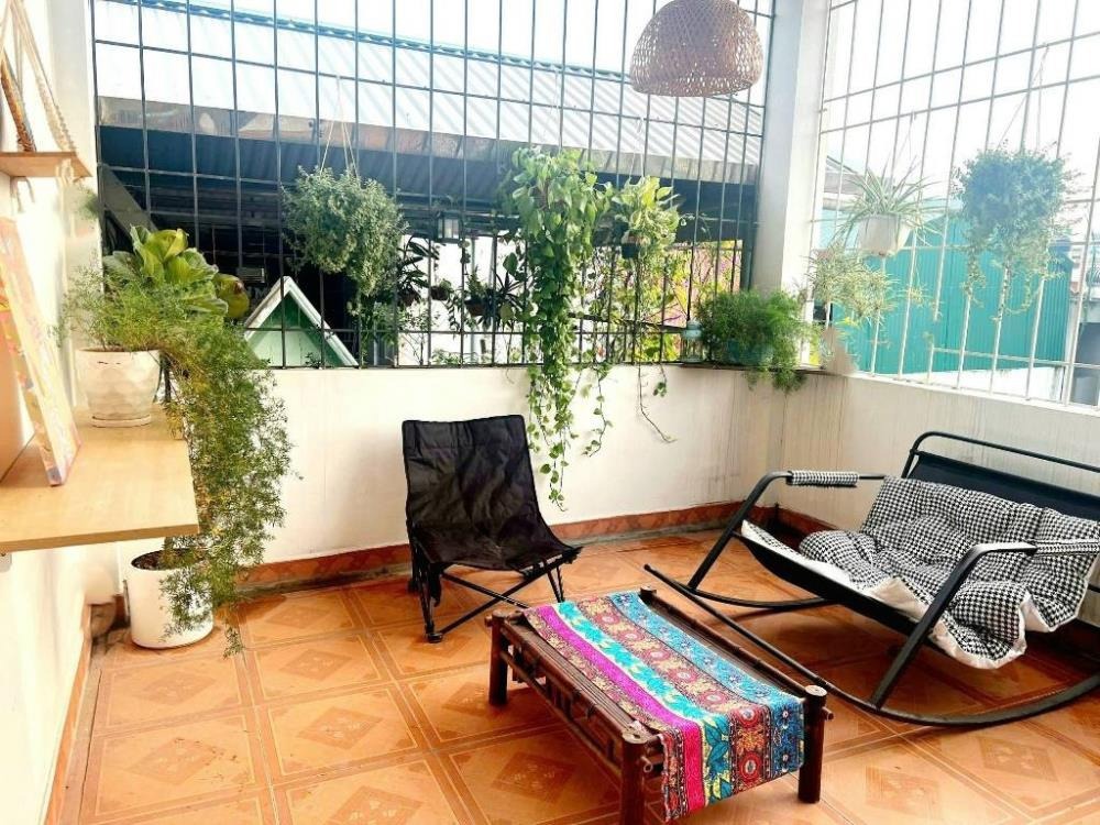 Bán Nhà Lô Góc Tân Mai 35m², 5 Tầng, Ô Tô Vào Nhà - Giá 10.55 Tỷ