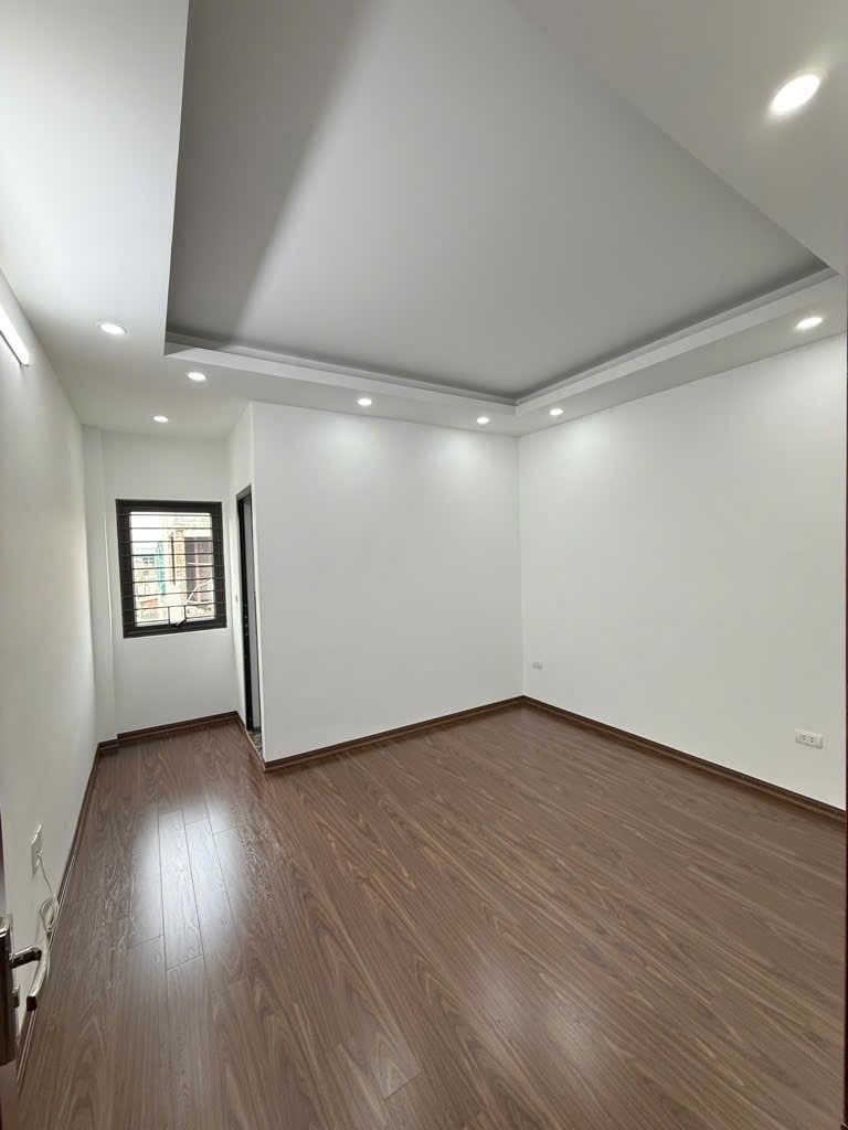 Bán nhà Tôn Đức Thắng - Vừa ở vừa cho thuê - Lợi nhuận cao