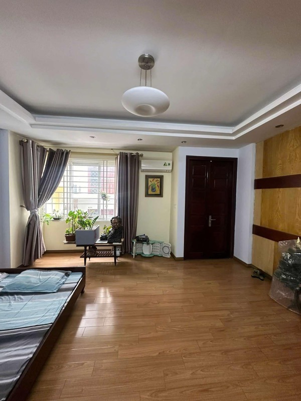 Bán Nhà Mặt Phố Vĩnh Phúc, Ba Đình - 54m2, 6 Tầng, 30.5 Tỷ