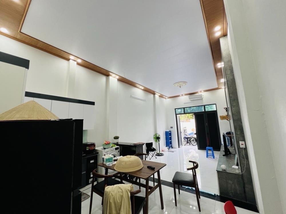 🏡 Nhà 4 Tầng, Ô Tô Đỗ Cạnh, Full Nội Thất - Chỉ 5.8 Tỷ!