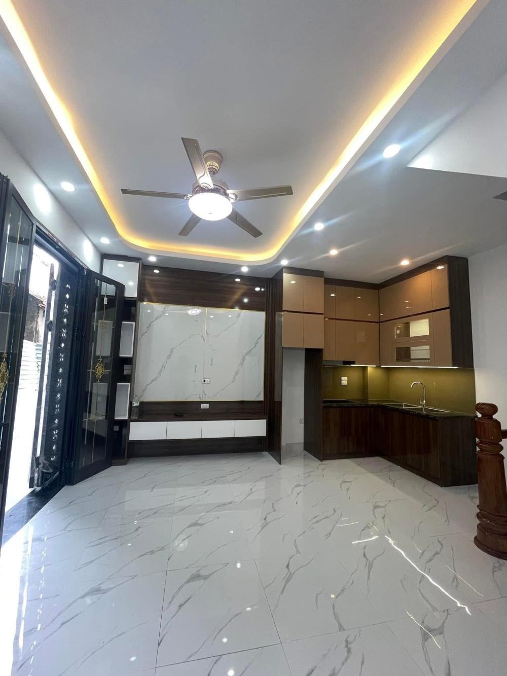 🏡 5 Tầng 33m2 Phụng Châu - Chương Mỹ | Giá 3.55 Tỷ (TL)