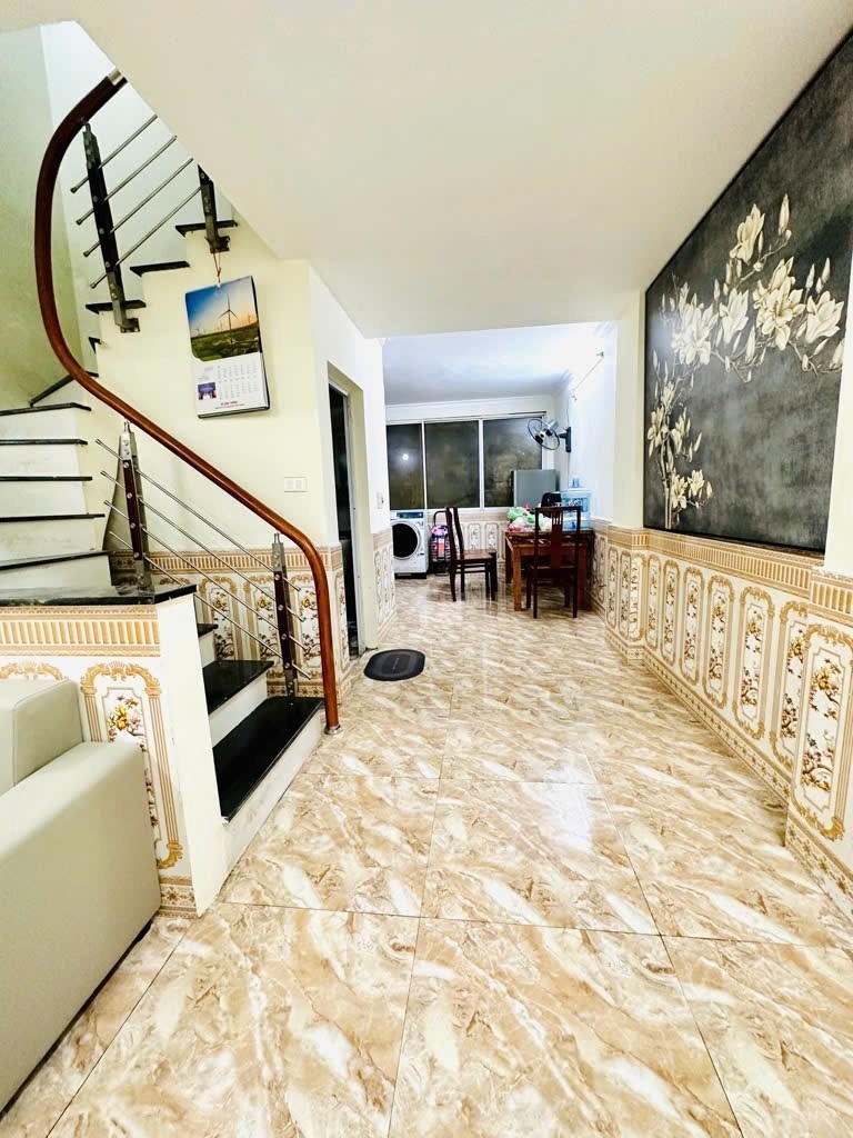 Nhà Ngõ 32 An Dương - 55m2, 2 Tầng, Giá 2.85 Tỷ - Không Quy Hoạch