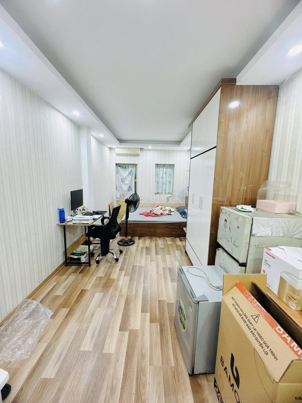 Bán nhà Mỹ Đình 31m² 3 Tầng, Ô Tô Đỗ Cổng, Giá 6 Tỷ