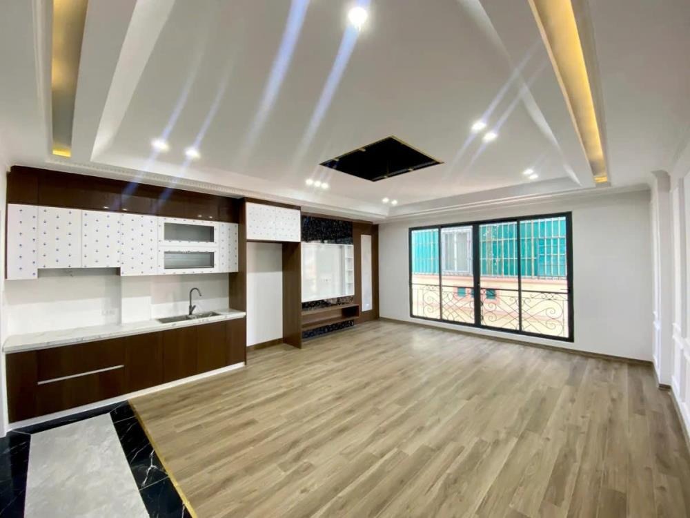 Nhà Khuất Duy Tiến 44m² 8 Tầng, Thang Máy, Sổ Đỏ - Giá 16.6 tỷ