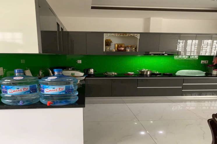 Bán nhà 4 Tầng 3 mặt Kiệt Đường 2/9 , Quận Hải Châu, Đà Nẵng