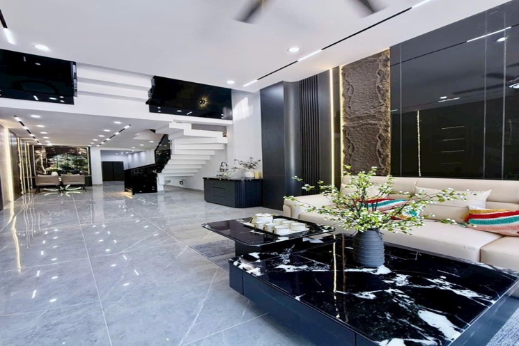 ► Nhà Mặt Tiền Nguyễn Tri Phương, đường 10.5m, gần Chợ, 68m2, 3 tầng, mới Full Nội Thất, 8.5 tỷ