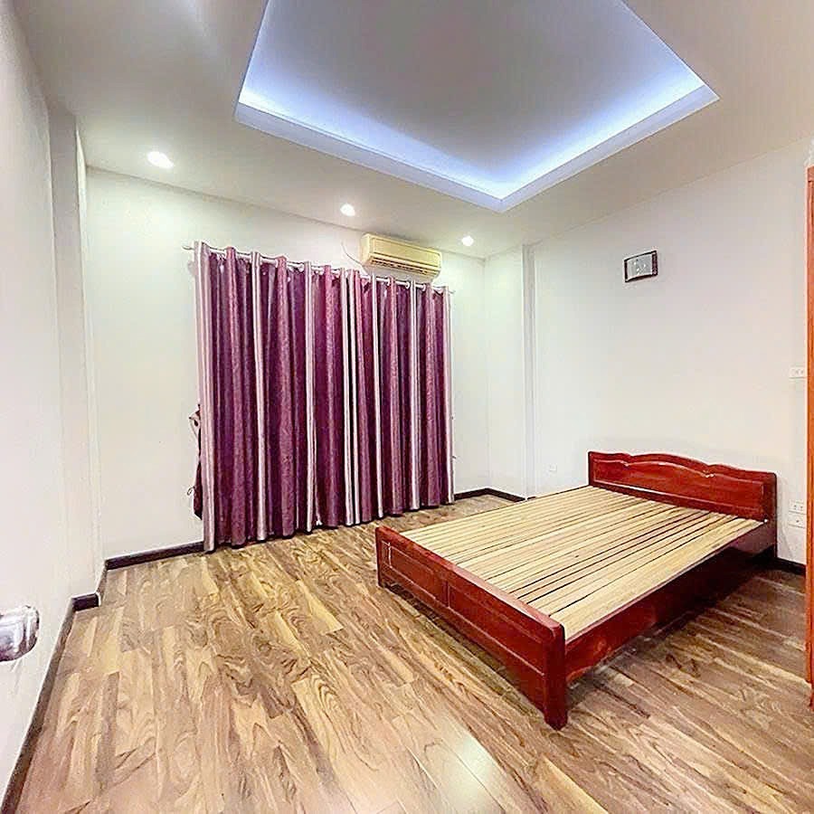 Bán nhà Triều Khúc - 45m2, 5 tầng, Sổ Đỏ - Giá 8.15 tỷ