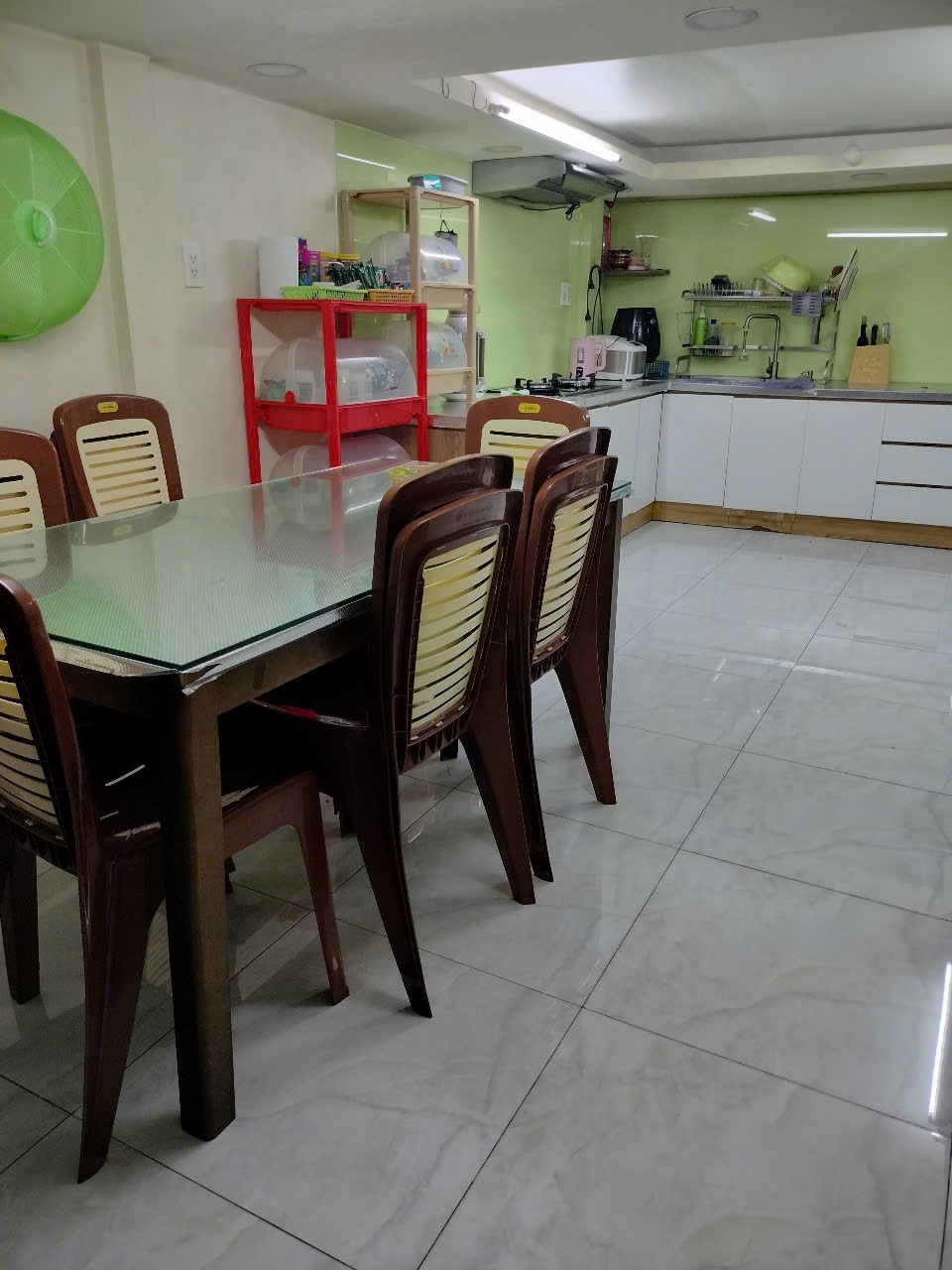 Bán Gấp Nhà 4 Tầng, Ô Tô Vào Nhà, Bình Tây, Quận 6 - Giá Tốt