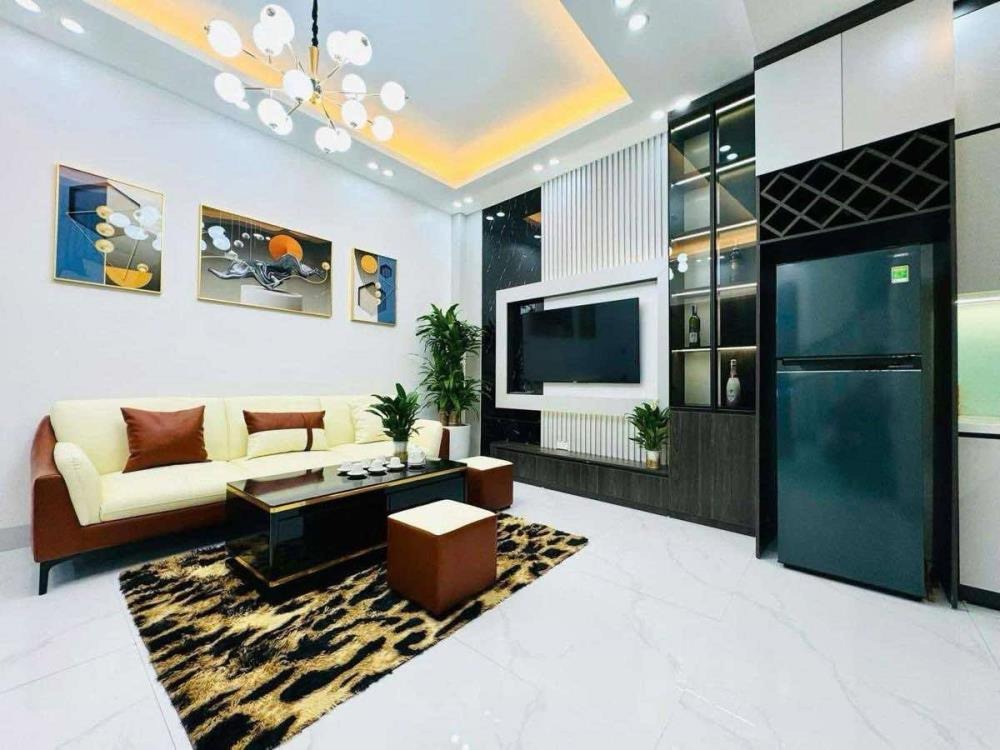 Bán Gấp Nhà Phố Lô Góc Thiên Hiền, Mỹ Đình - 50m2, 6 Tầng, Ô Tô Đỗ Cửa - 11 Tỷ