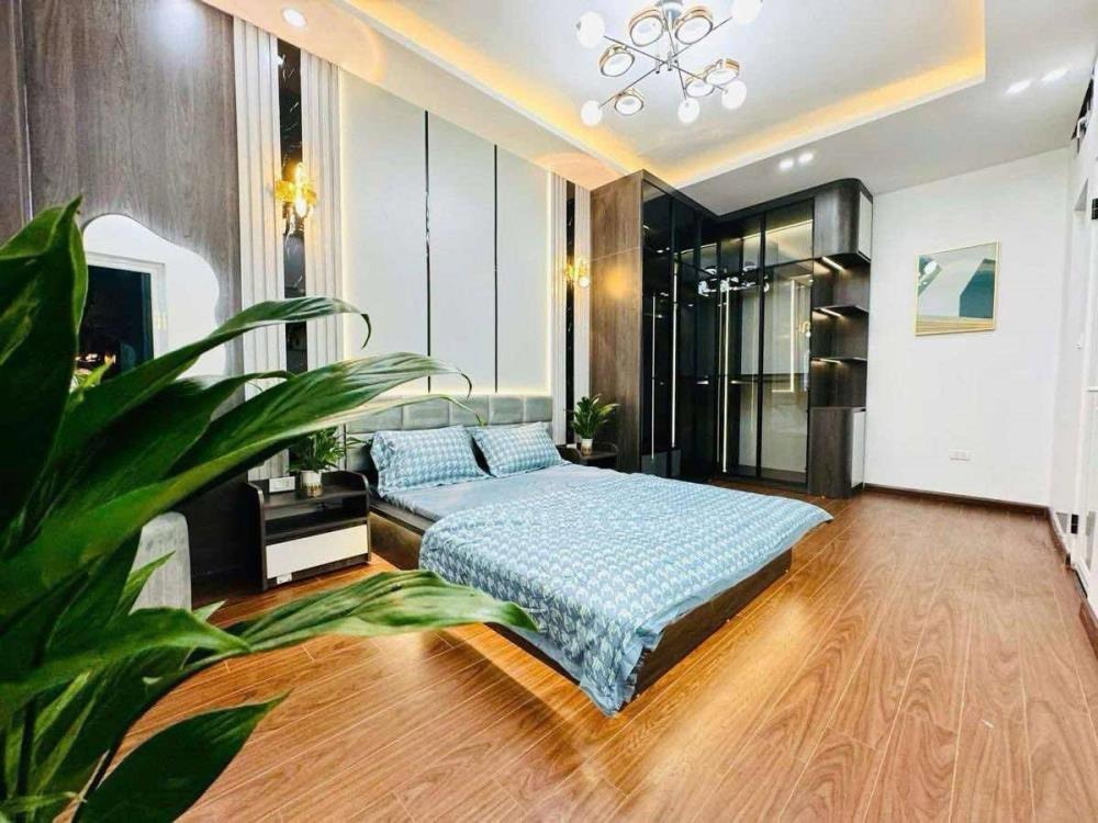 Bán Gấp Nhà Phố Lô Góc Thiên Hiền, Mỹ Đình - 50m2, 6 Tầng, Ô Tô Đỗ Cửa - 11 Tỷ