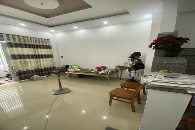 ♥ Nhà kiệt rộng gần Mặt Tiền Lê Đình Lý, 60m2, 3 mê đúc, còn mới, 4.x tỷ