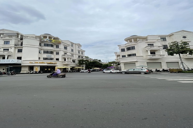 Bán Toà Nhà Xây Dựng Khai Thác Hết Công Năng