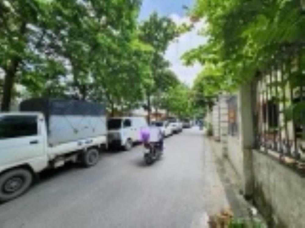Đất Phân Lô Nguyễn Phong Sắc - Cầu Giấy - 100m², Mặt Tiền 5.7m, Oto Tránh
