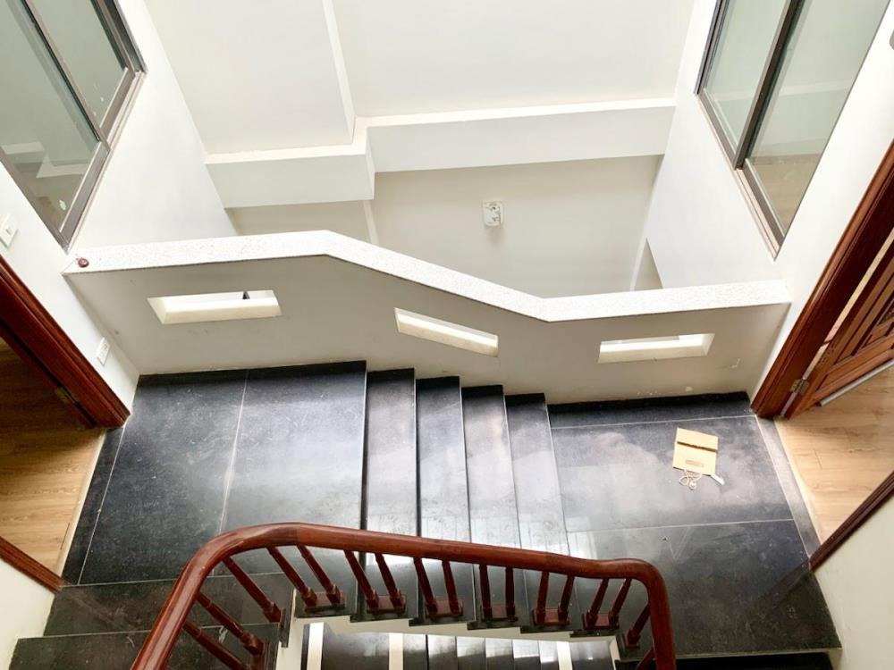 Bán nhà Tây Mỗ, Nam Từ Liêm: Ô Tô Vào Nhà, Kinh Doanh, 81m2, 4 Tầng, Giá 14.5 Tỷ
