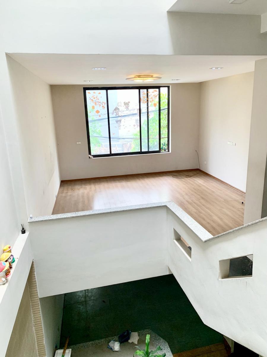 Bán nhà Tây Mỗ, Nam Từ Liêm: Ô Tô Vào Nhà, Kinh Doanh, 81m2, 4 Tầng, Giá 14.5 Tỷ