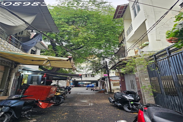 NHÀ 3 TẦNG – HẺM XE HƠI – TRUNG TÂM TÂN BÌNH – CHỈ 2.1 TỶ  29/19 Bùi Thị Xuân, Phường 2, Quận Tân
