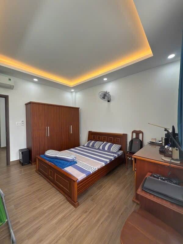 Căn Nhà 8 Tỷ Phú Nhuận: Vị Trí Đắc Địa, Dòng Tiền 50TR/Tháng