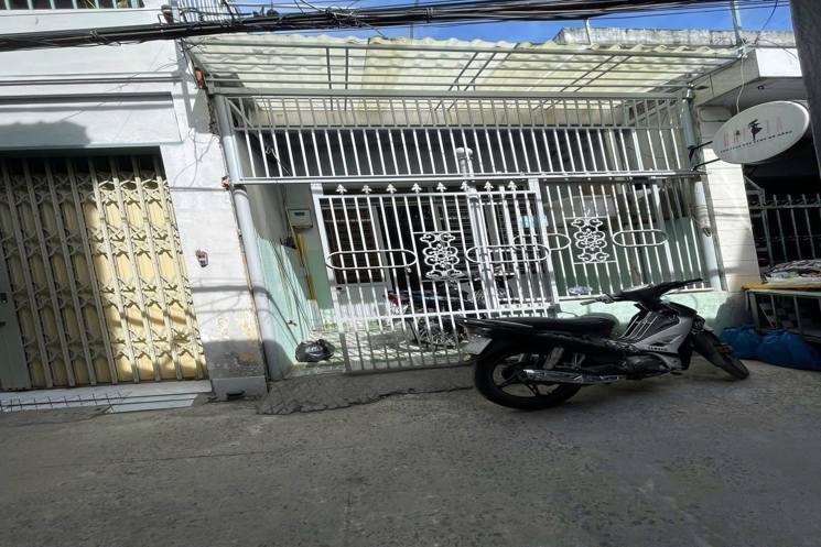 ♥ Nhà Kiệt 3m gần MT Hải Phòng, 43m2, gác lửng đúc, nhỉnh 2 tỷ