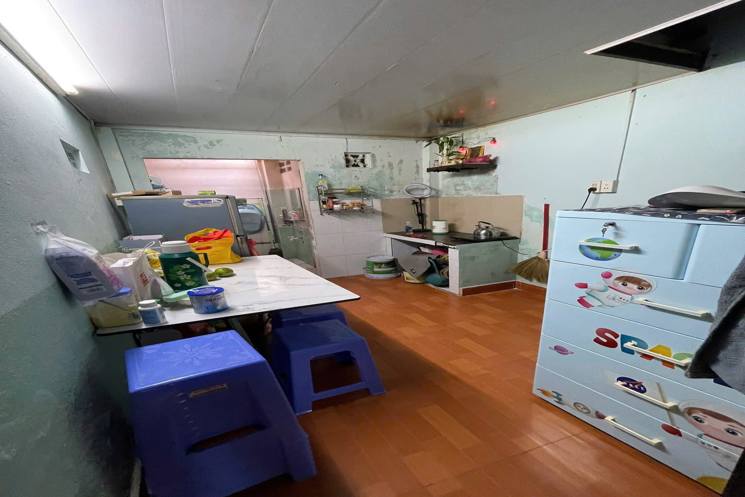 ♥ Nhà Kiệt 3m gần MT Hải Phòng, 43m2, gác lửng đúc, nhỉnh 2 tỷ
