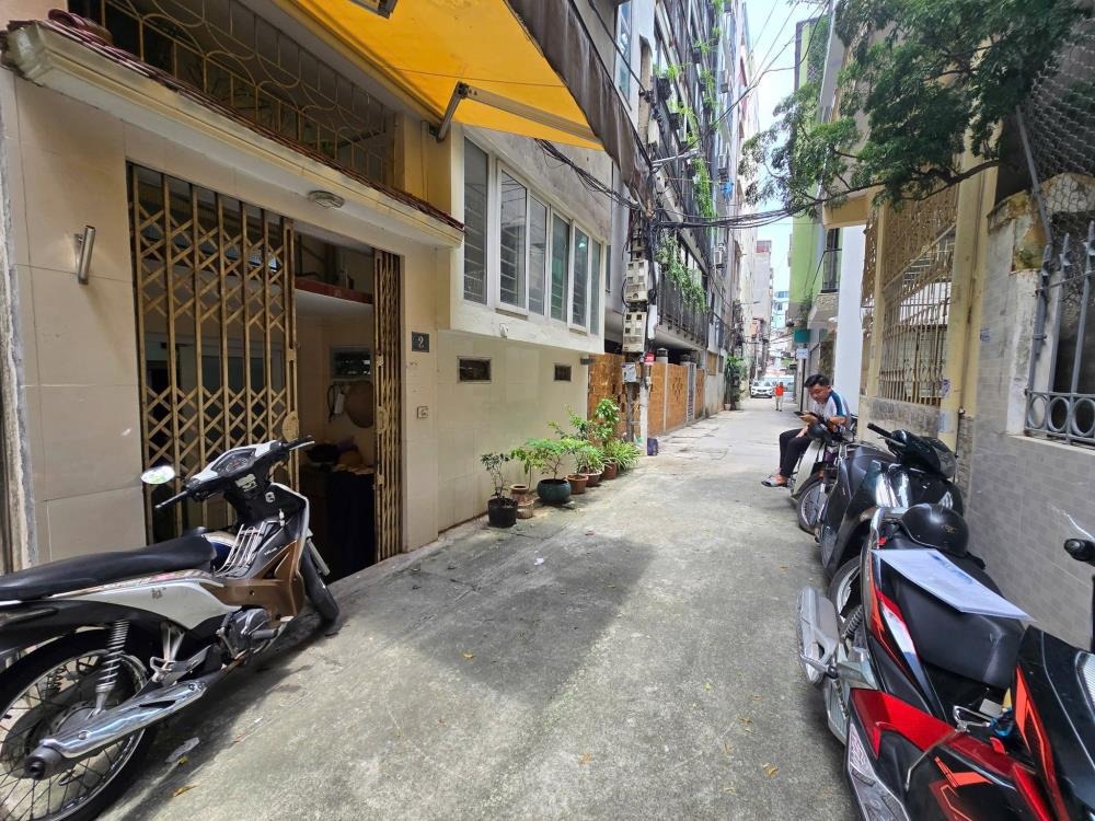 Nhà 2 Mặt Ngõ Linh Lang - Giá 6.95 Tỷ - Vị Trí Vip, Kinh Doanh Đỉnh