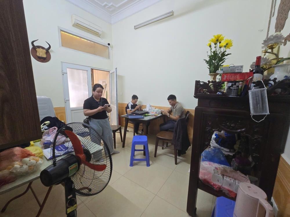 Nhà 2 Mặt Ngõ Linh Lang - Giá 6.95 Tỷ - Vị Trí Vip, Kinh Doanh Đỉnh