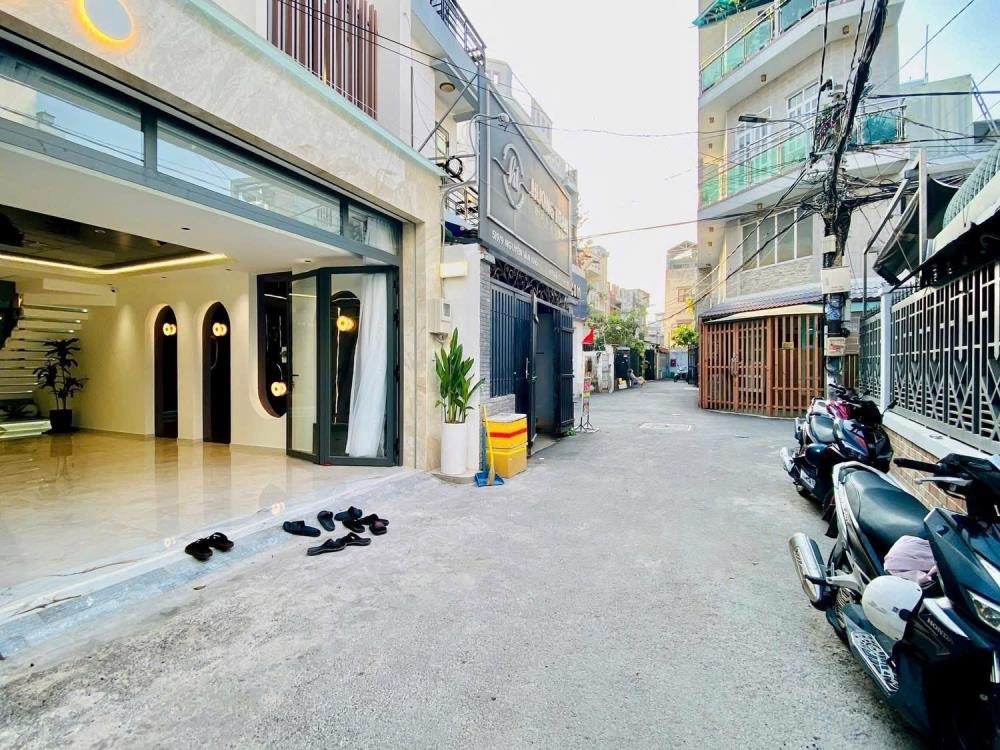 Siêu phẩm 5 tầng hẻm xe hơi 8m Gò Vấp - Full nội thất - Giá 12.7 tỷ