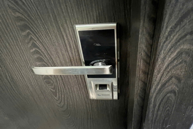 Bán nhà 3 tấng 1 tum đường Nguyễn Thị Minh Khai – có 5 căn hộ