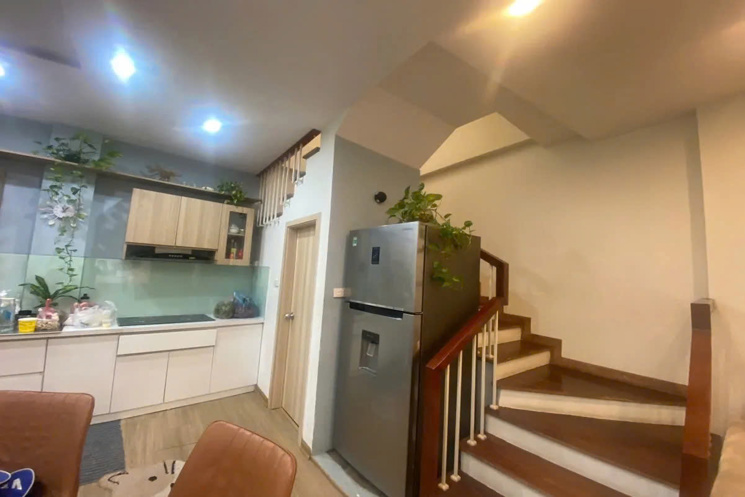 CHÍNH CHỦ BÁN NHÀ MỚI FULL NỘI THẤT Ô TÔ ĐỖ CỔNG  Ngọc Lâm 50m2 X 4 tầng ,9.7 tỷ Long Biên