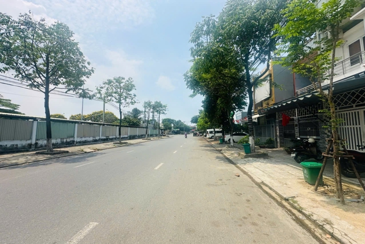BÁN LÔ ĐẤT MẶT TIỀN NGUYỄN VĂN TẠO – GẦN BẾN XE TRUNG TÂM – GIÁ CHỈ 4,5 TỶ