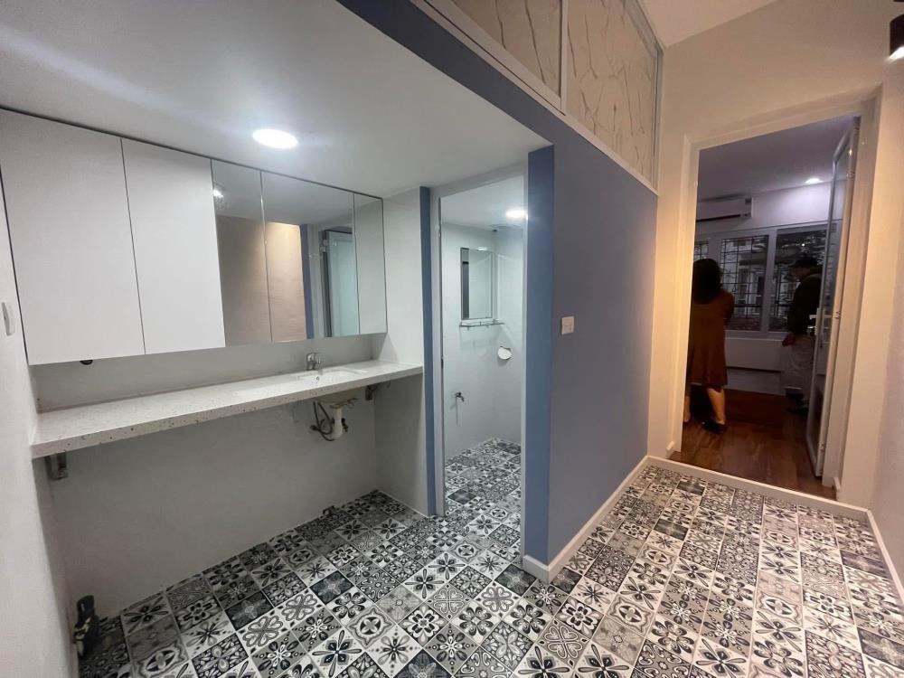 Căn hộ Nguyễn Chí Thanh 33m² - Full Nội Thất - Giá 4.35 tỷ