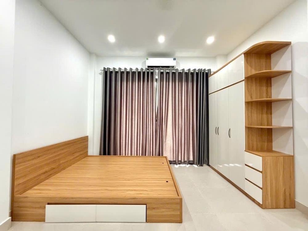 Bán tòa CCMN 7 tầng, thang máy, dòng tiền 60tr/tháng - Vị trí đẹp