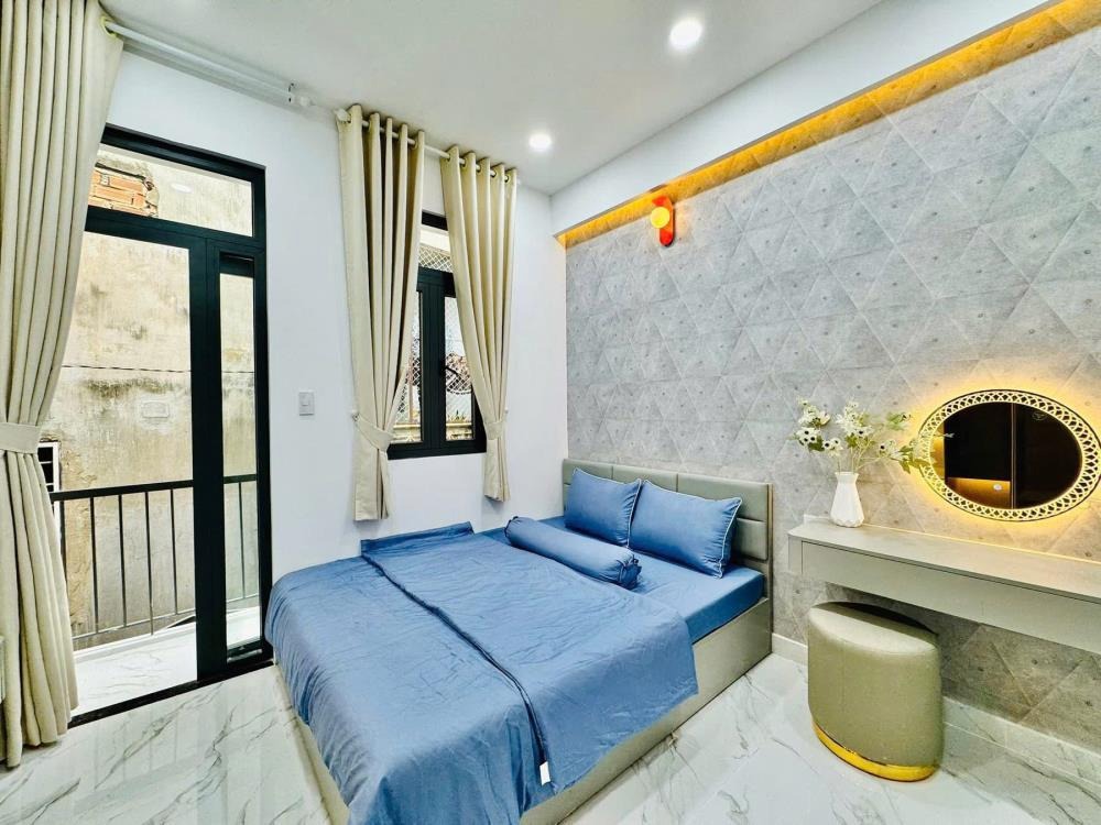 Nhà Góc 2 Mặt Thoáng Phú Nhuận - 42m2, 3PN, Full Nội Thất - 5.85 Tỷ