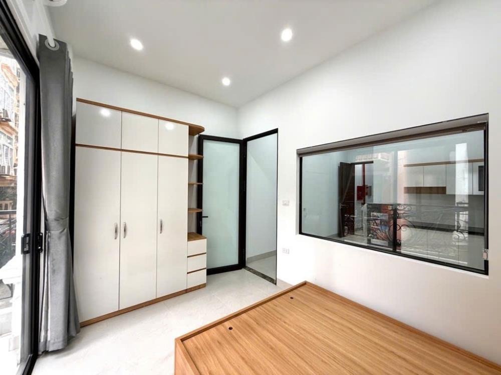 Bán tòa CCMN 7 tầng, thang máy, dòng tiền 60tr/tháng - Vị trí đẹp