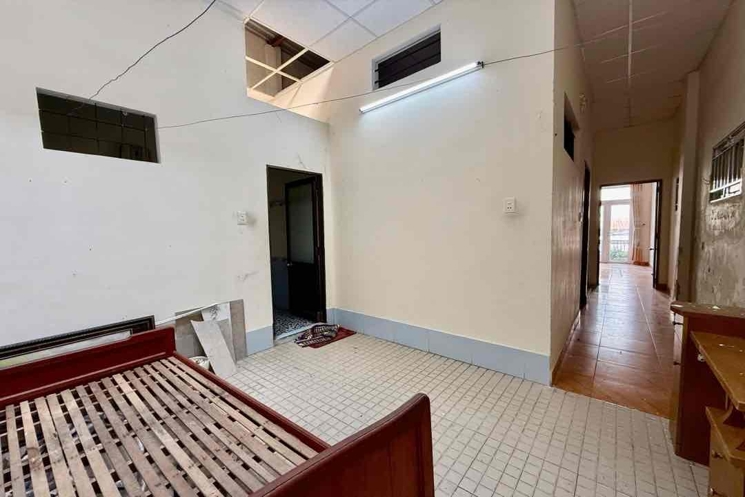 Bán Nhà 2 Tầng Kiên Cố, Kiệt Ô Tô Đậu Tận Cửa – Gần Trung Tâm – Huỳnh Ngọc Huệ – Chỉ 4.6 Tỷ!