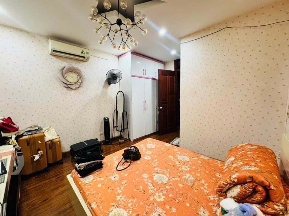 Bán nhà Thụy Khuê - 52m² - 5 Tầng - Gara Ô Tô - Giá 12.2 Tỷ