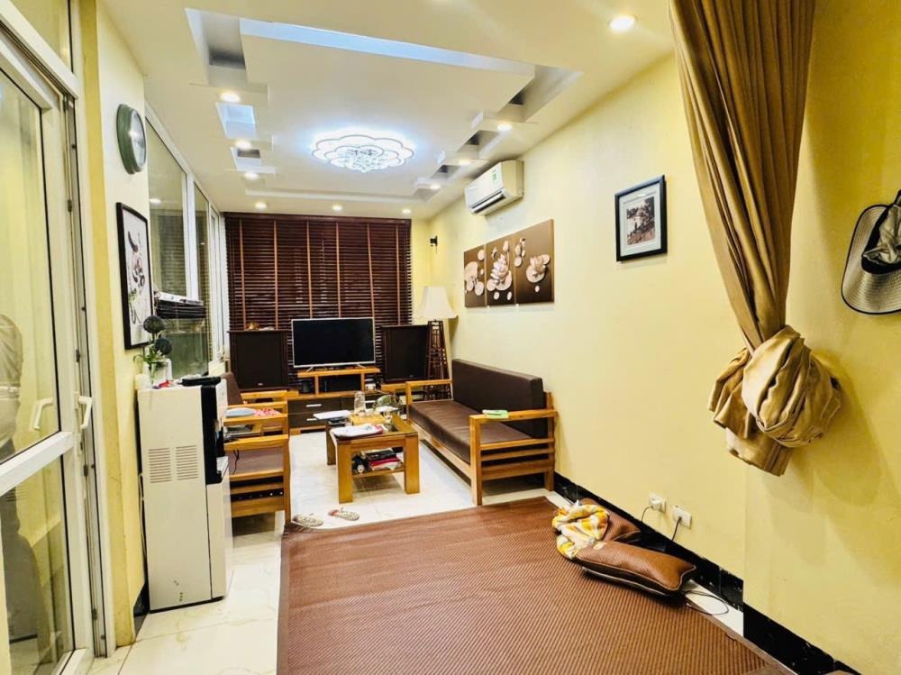 Bán nhà Thụy Khuê - 52m² - 5 Tầng - Gara Ô Tô - Giá 12.2 Tỷ