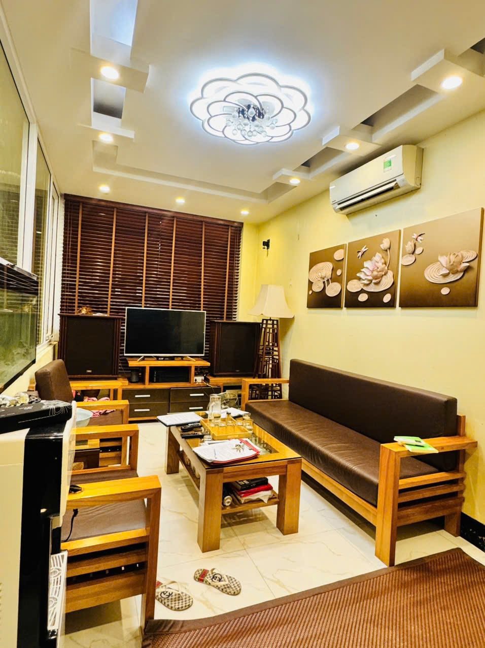 Bán nhà Thụy Khuê - 52m² - 5 Tầng - Gara Ô Tô - Giá 12.2 Tỷ