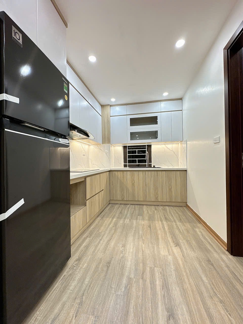Căn Hộ 3PN, 2VS Đẹp Tươi Tại Hoàng Mai - Giá 5.85 Tỷ