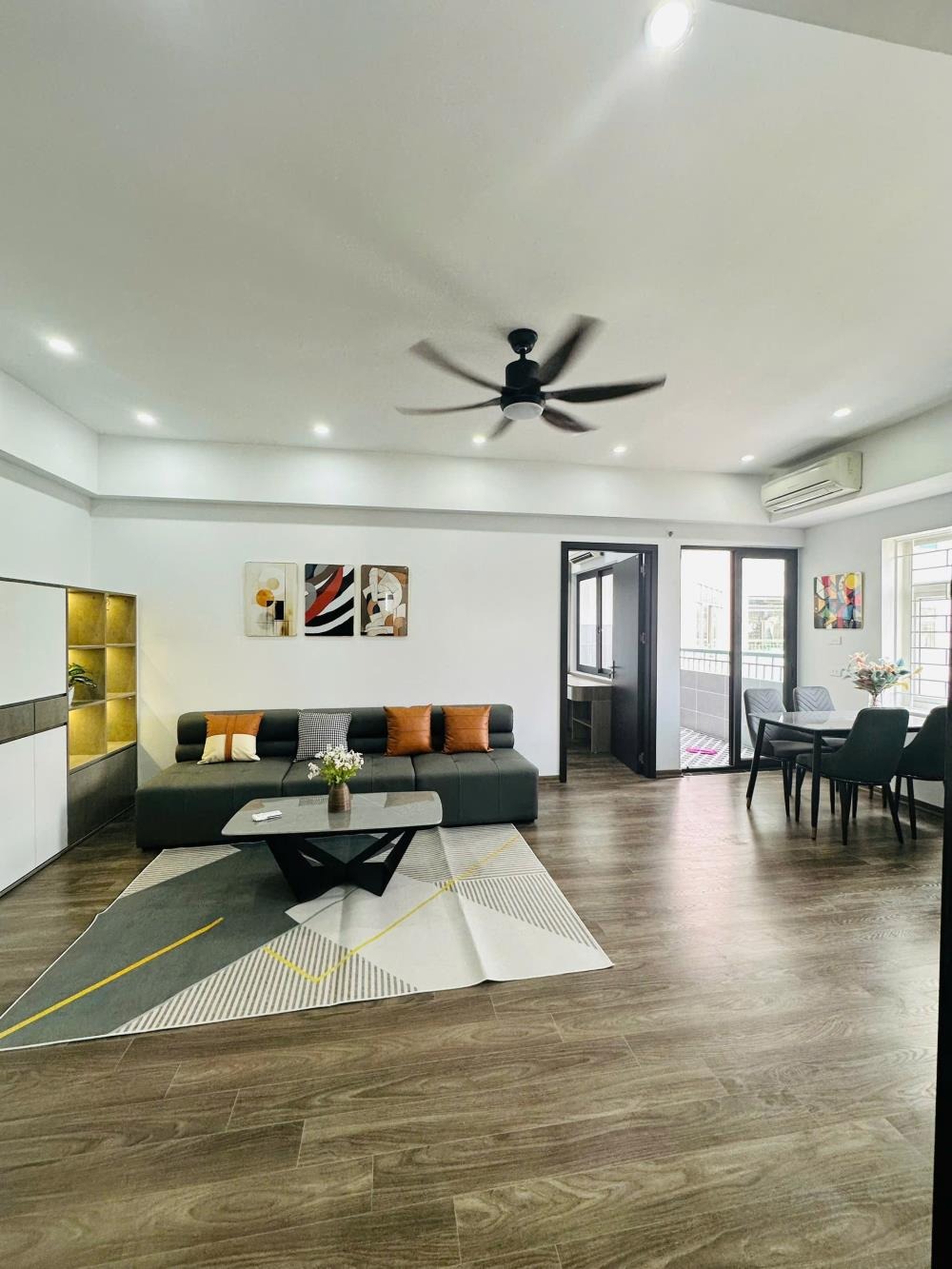Bán căn hộ Rainbow Linh Đàm 93m2 - 3PN, 2VS - Full Nội Thất