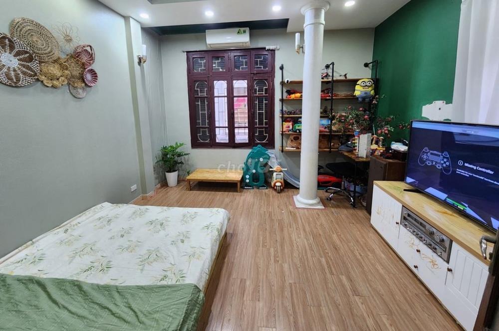 Cho Thuê Nhà 3 Tầng Thụy Khuê, Full Nội Thất - 10 Triệu/Tháng